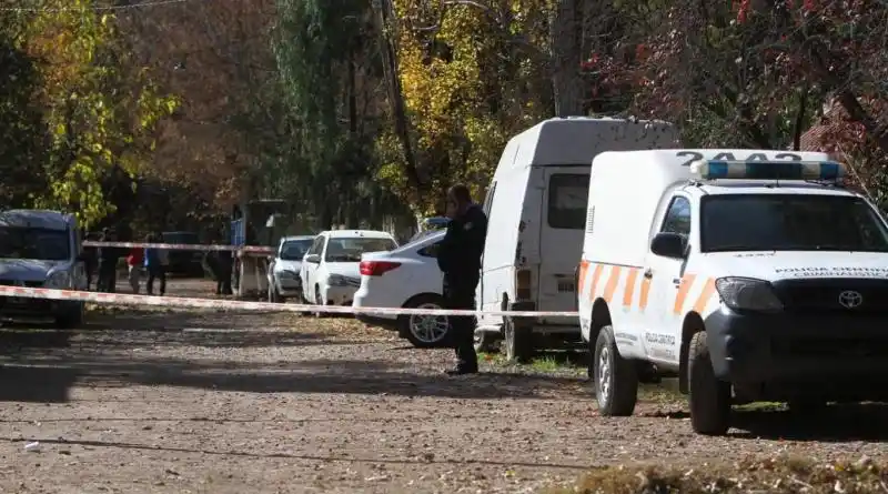 Asesinaron a una pareja en una casa de Mendoza