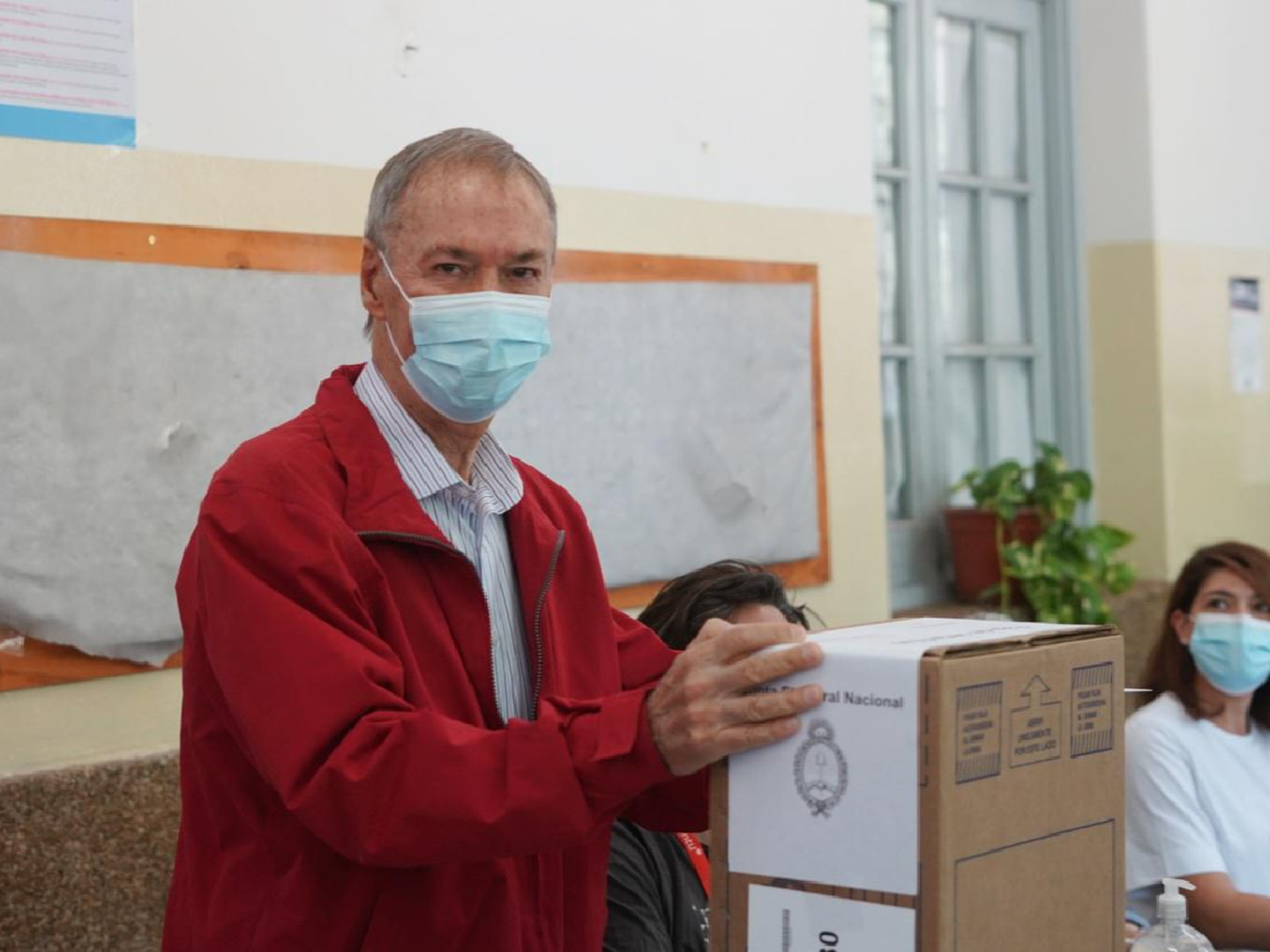 Schiaretti pidió a los cordobeses que concurran a votar y evitó hablar de las elecciones de 2023