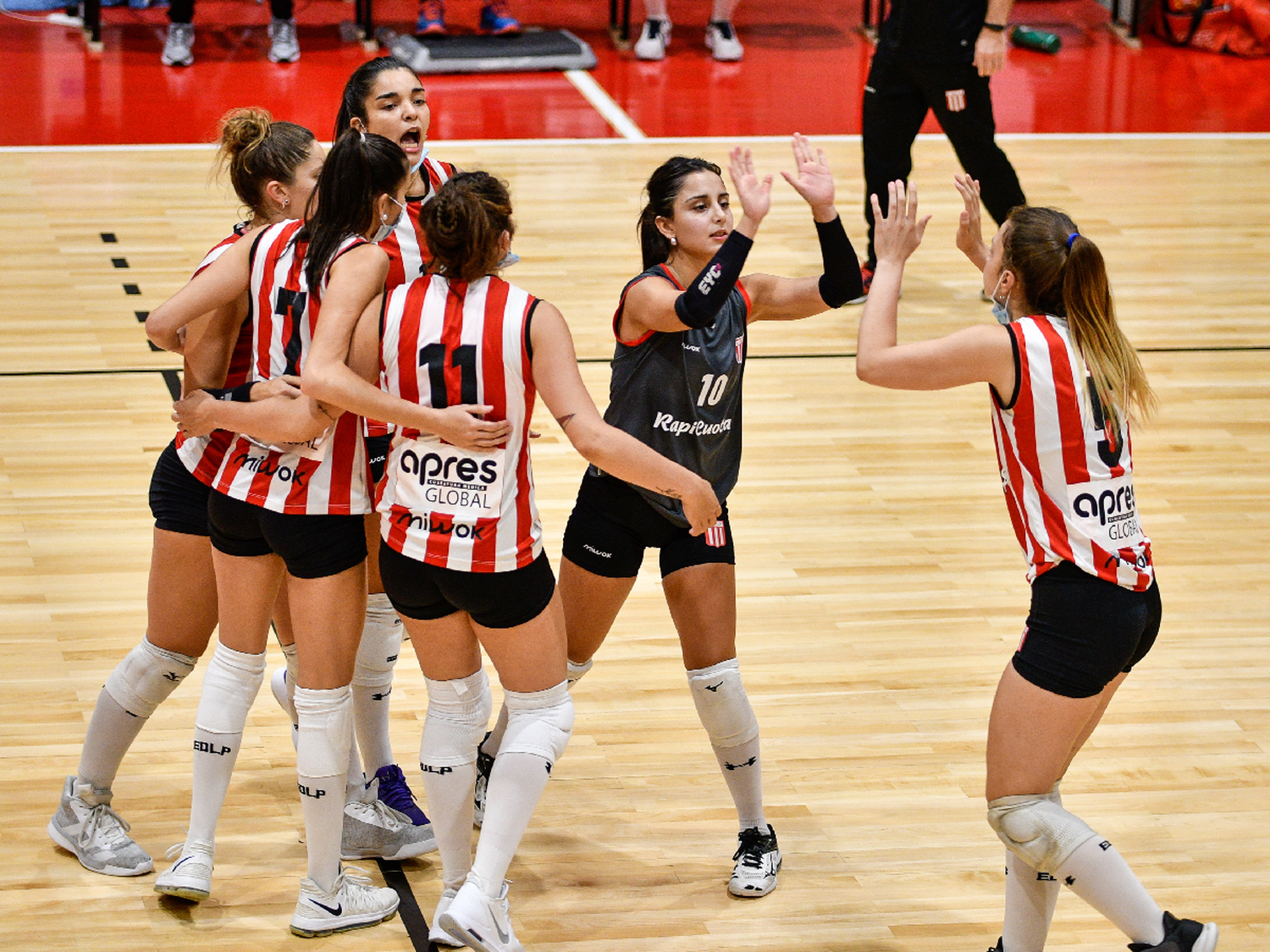 Estudiantes marca el rumbo