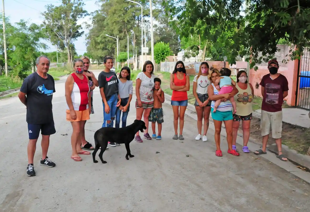 Vecinos de La Movediza ruegan que  el Municipio solucione el problema del agua