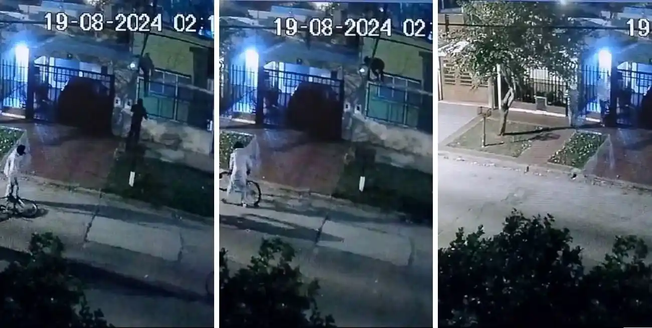 El momento en que la "manada" ataca una vivienda ubicada en Rivadavia y Derqui.