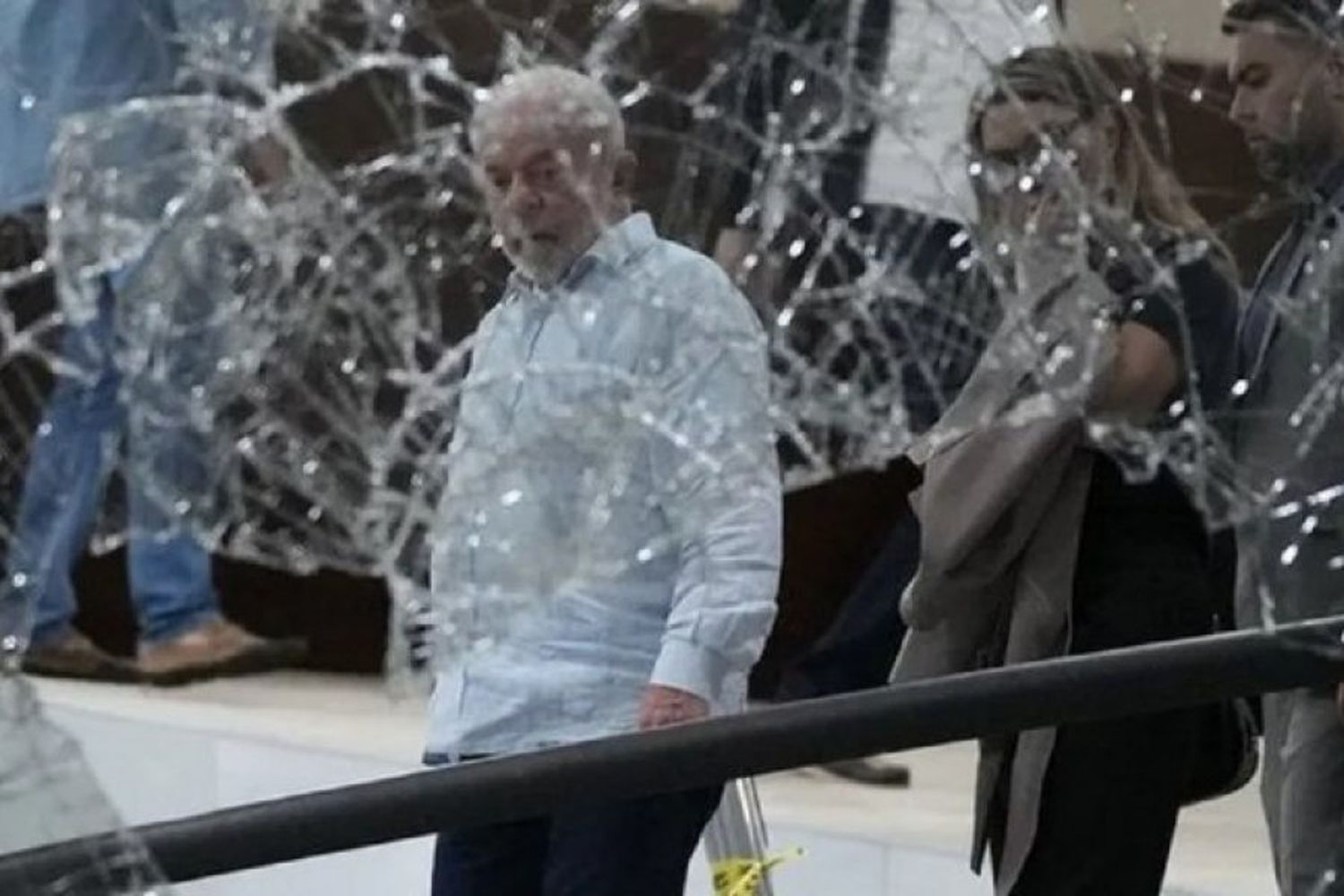 Lula da Silva visitó las instalaciones destrozadas en Brasilia por los bolsonaristas