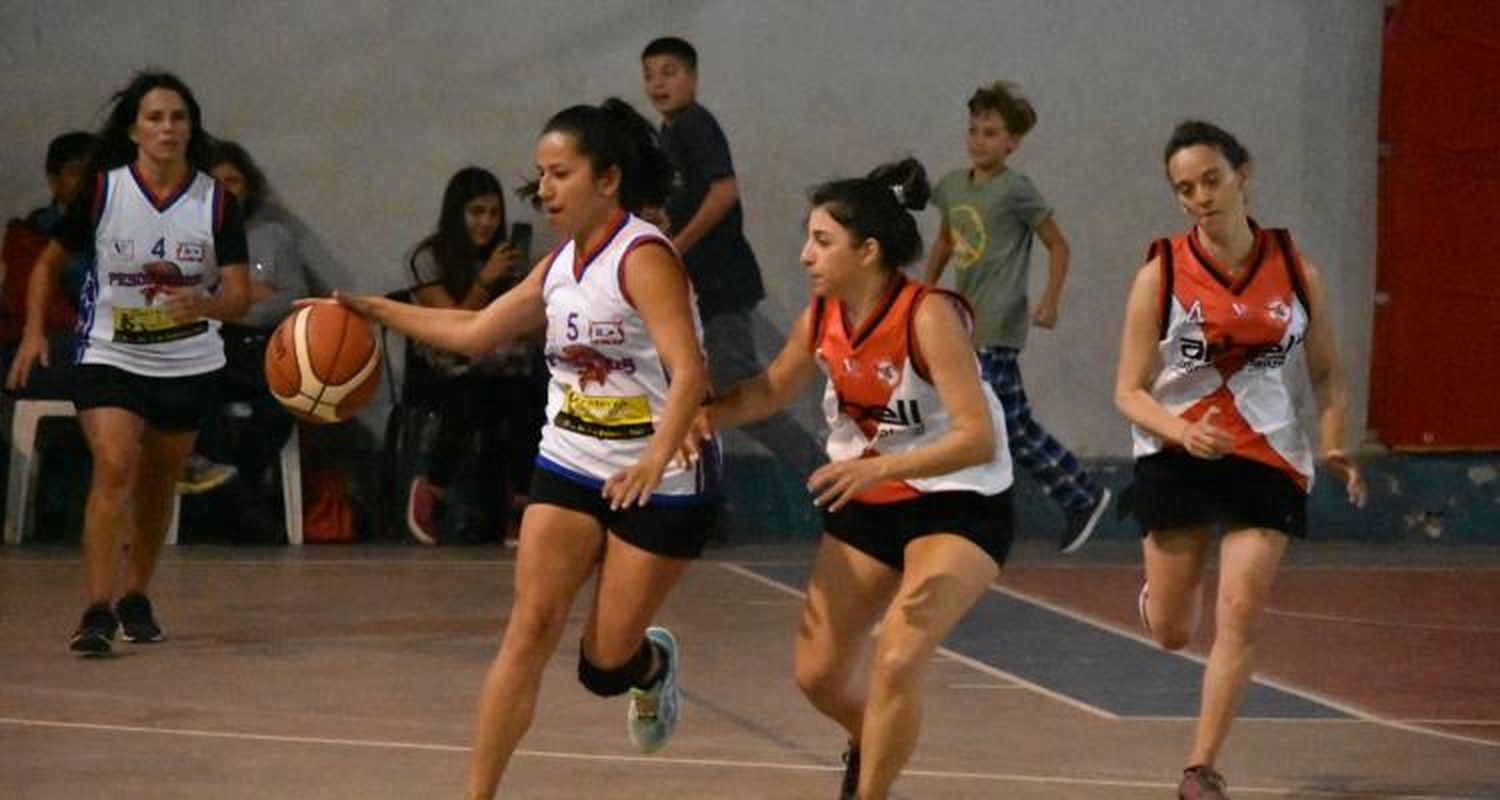Muchos años después, volvió el básquet femenino a San Pedro y marcó un hito