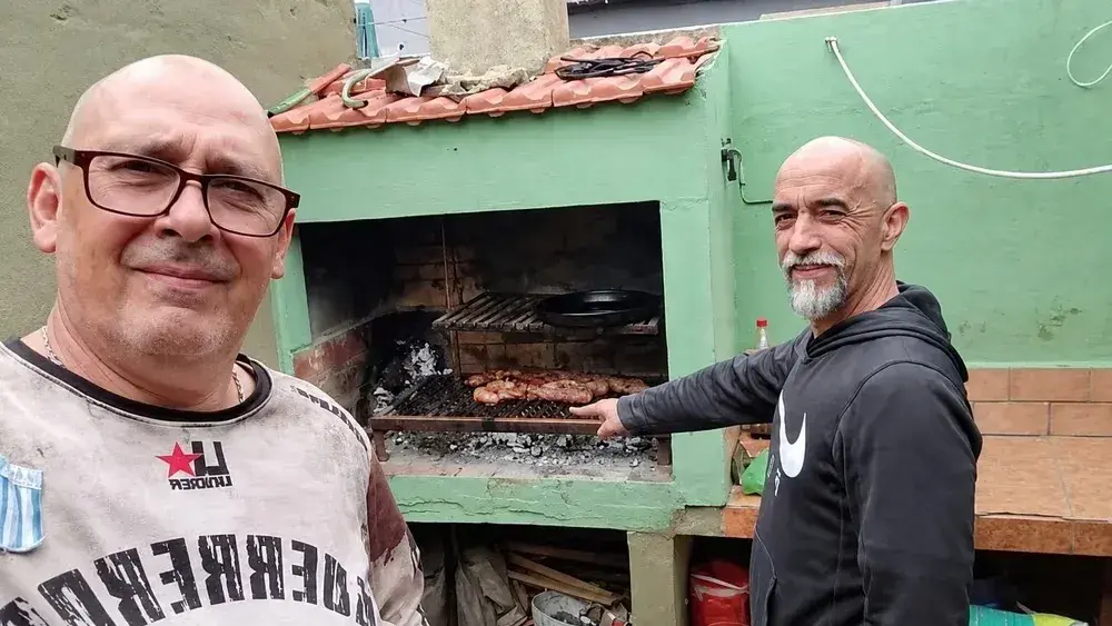 Oscar Barbero y Félix Mendieta, los dos hombres que desaparecieron en el mar desde el 21 de septiembre, a bordo de sus kayaks.