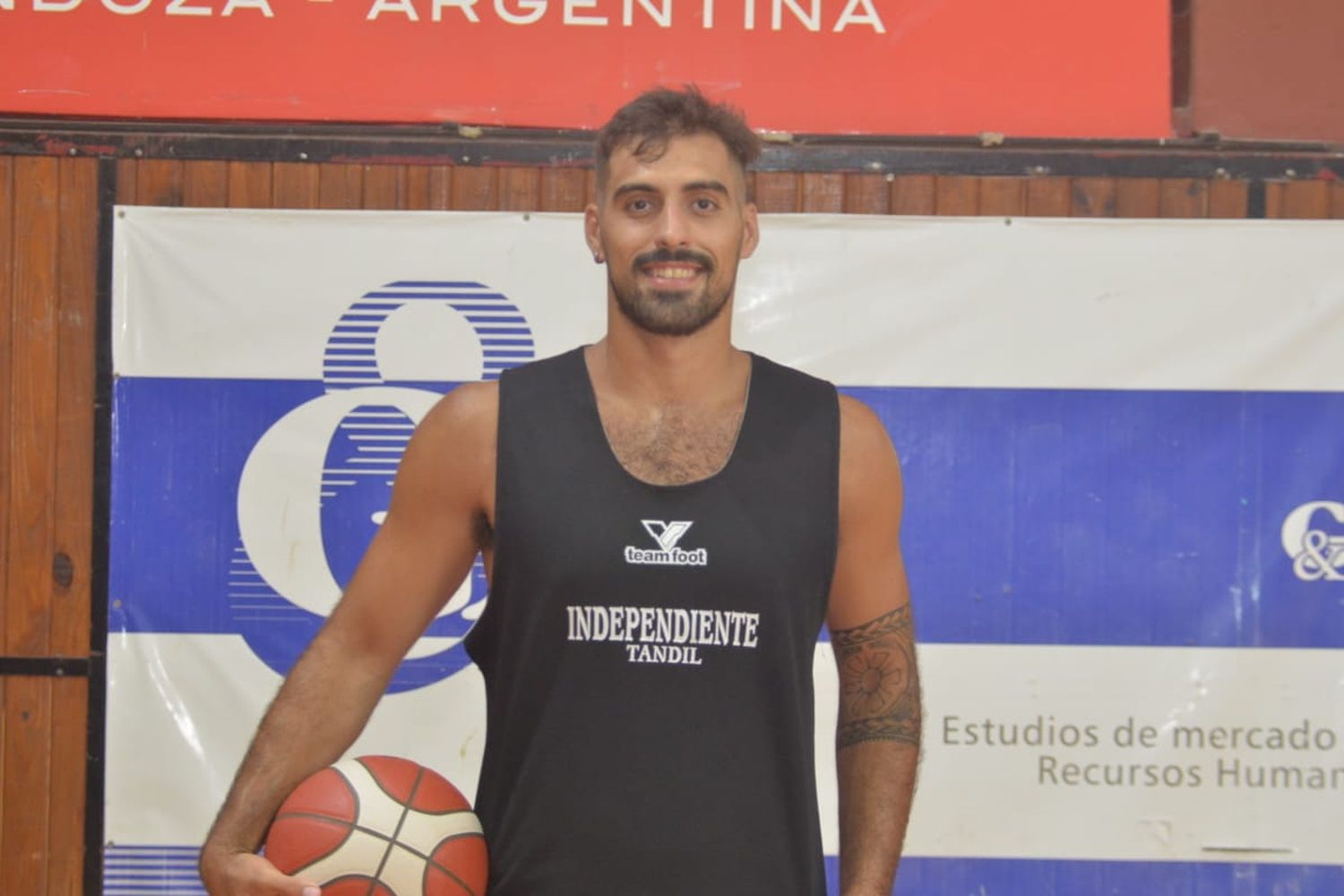 Independiente entrenó con sus dos refuerzos