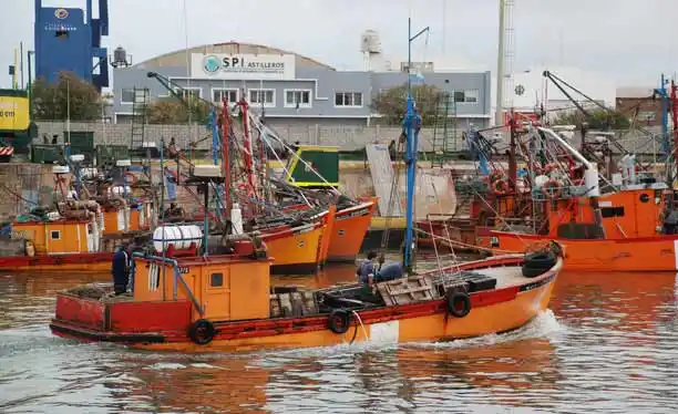 MAR DEL PLATA: Gobierno desarrolla sistema de control «on line» de pesqueros