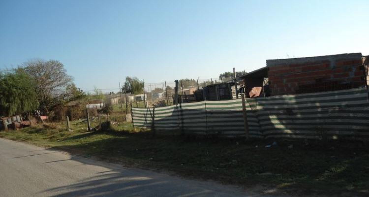 Postergan por quince días el desalojo  de un predio usurpado para negociar la compra