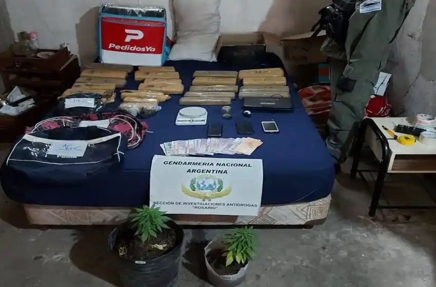 Allanaron la celda de Alan Funes en la cárcel de Piñero y domicilios en Rosario: encontraron 22 kilos de marihuana