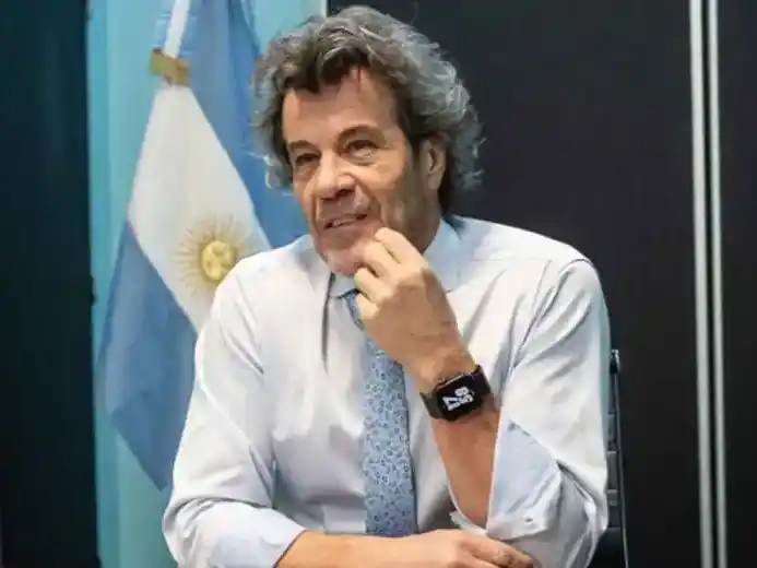 Renunció el titular de la Unidad de Información Financiera