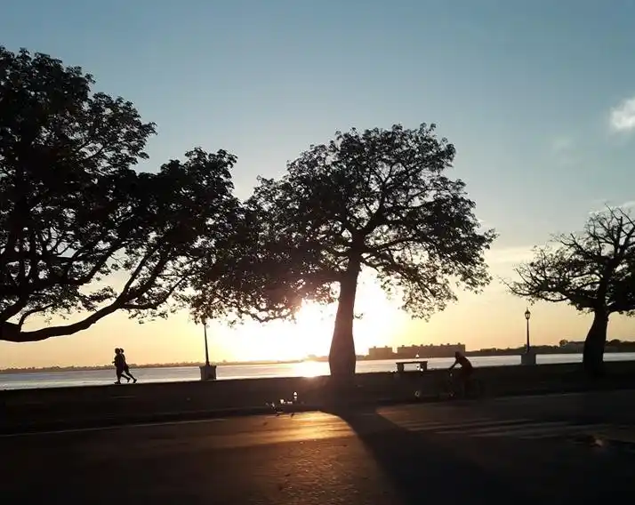 Sábado con sol y buen tiempo en la ciudad