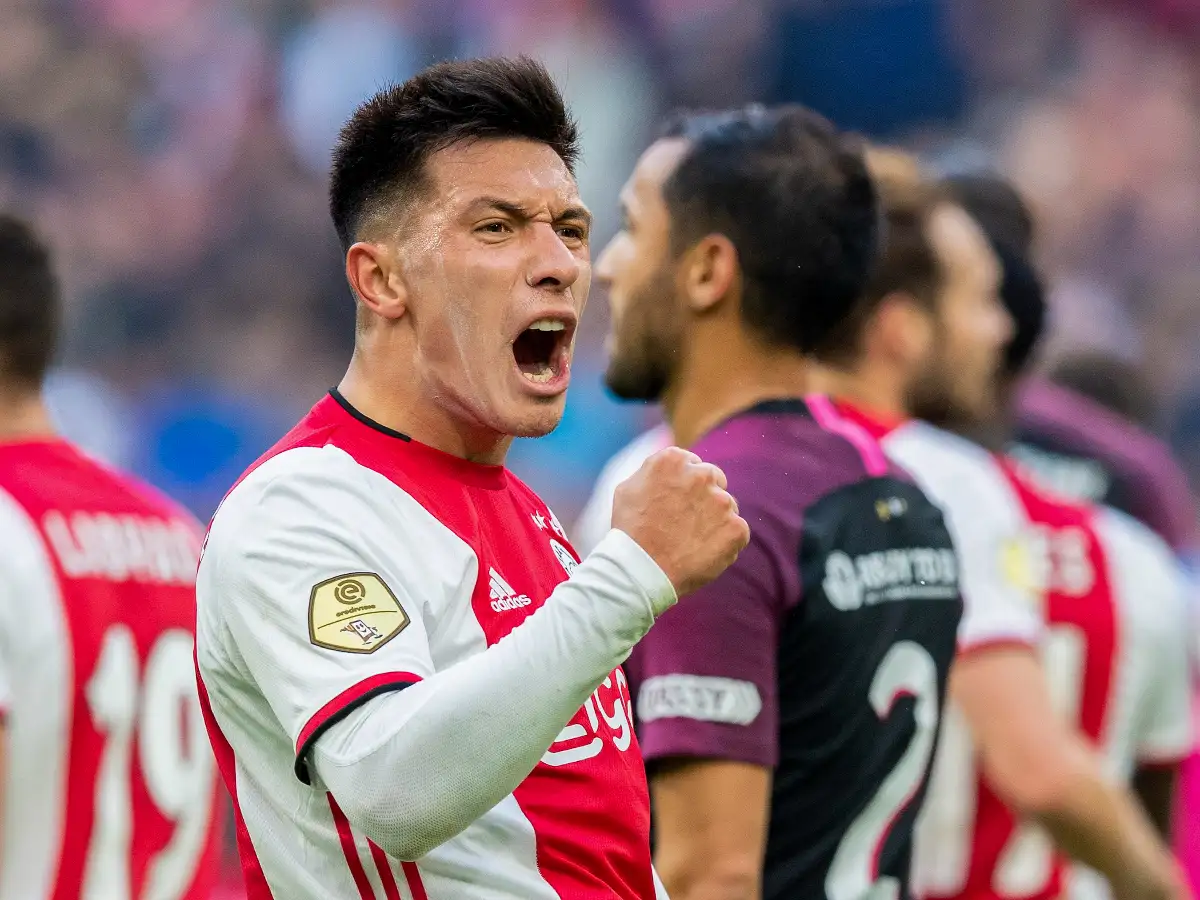 Lisandro Martínez al Manchester United