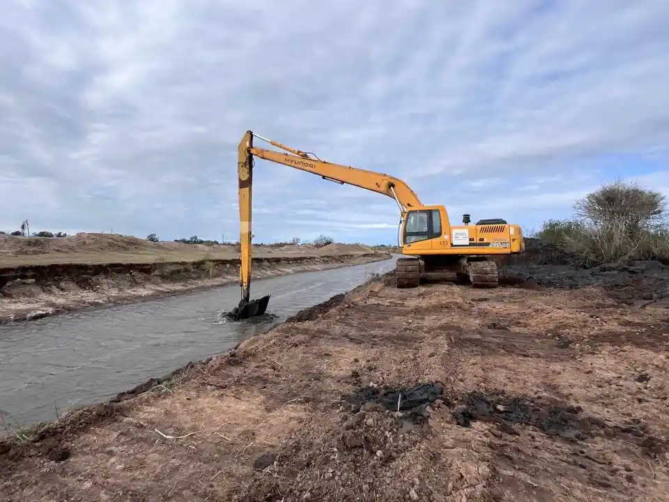 La máquina en plena tarea.