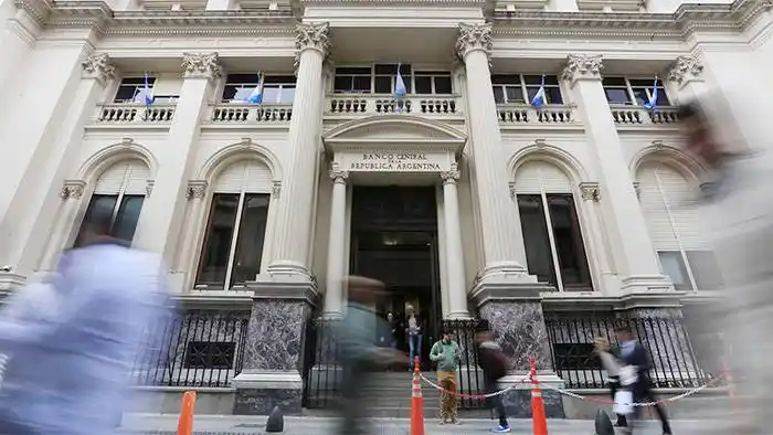 El Banco Central subió la tasa de plazos fijos