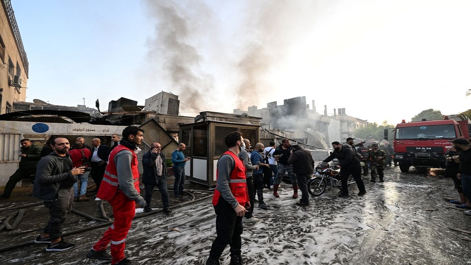ISRAEL NO SE DETIENE: aumenta a 92 muertos en bombardeos contra la ciudad siria de Palmira