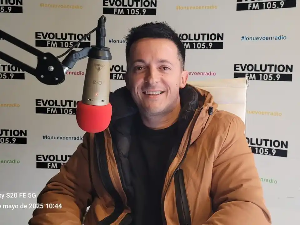 “Gestionar desde la escasez y apostar a una terapia intensiva para la ciudad”, indicó en una entrevista Raychel