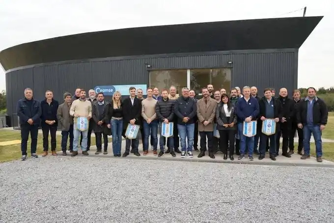 La reunión tuvo como eje coordinar acciones para acompañar al seleccionado nacional, replicando el esquema implementado durante la previa del Mundial de Qatar 2022.