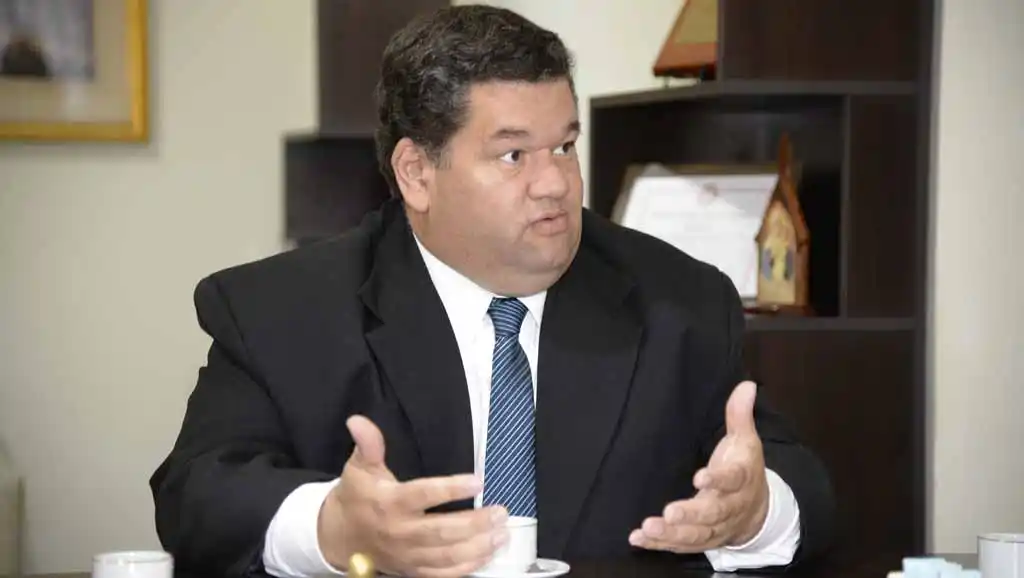 Desde ATE denuncian al Intendente Nedela por asignar un cargo por decreto en Berisso