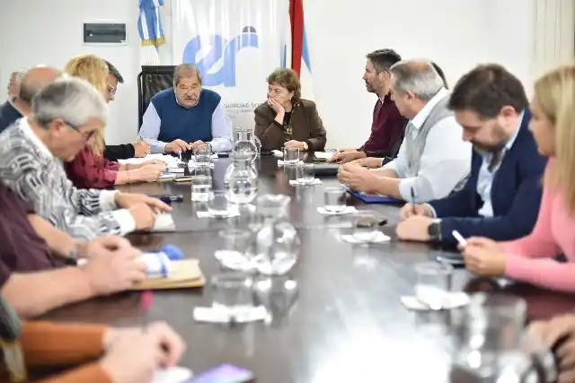 Los gremios docentes aceptaron la propuesta de aumento salarial del Gobierno