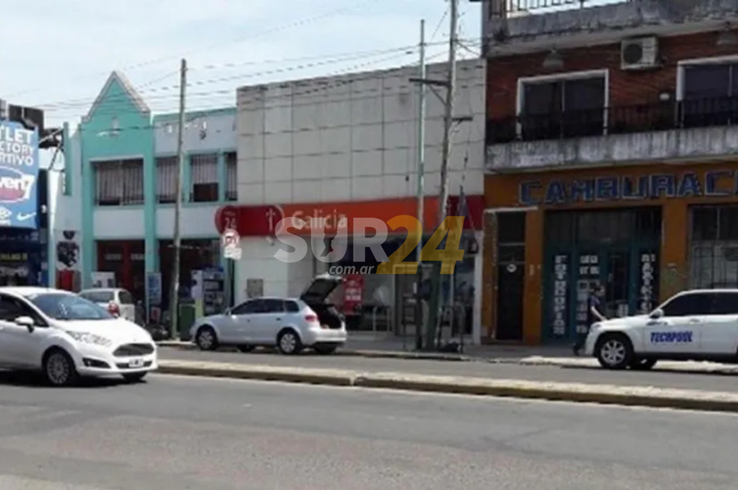 Se hicieron pasar por clientes y robaron una millonaria cifra en un banco