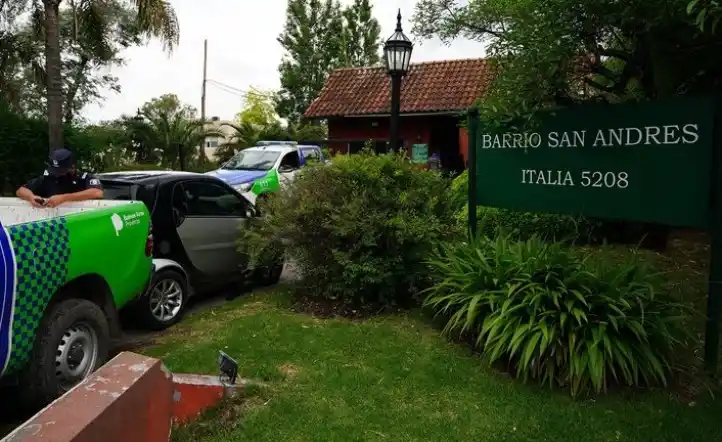 La casa está ubicada en el barrio privado San Andrés, en Benavídez.