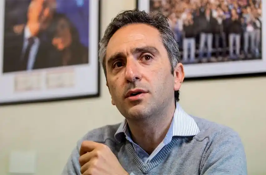 Larroque: “Cuando se plantean tensiones son para bien”