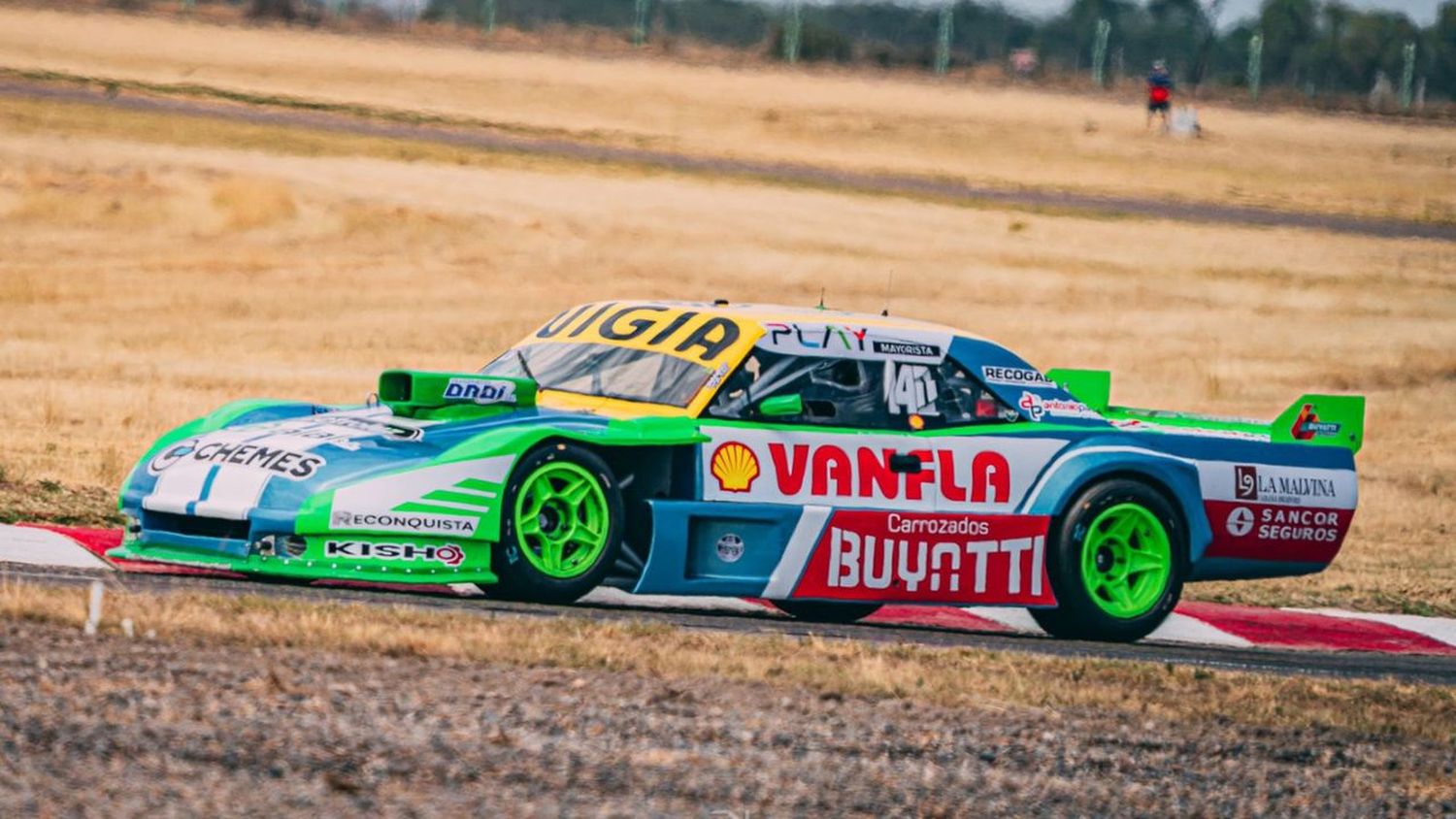 El piloto reconquistense Gaspar Chansard debutó en TC Pista