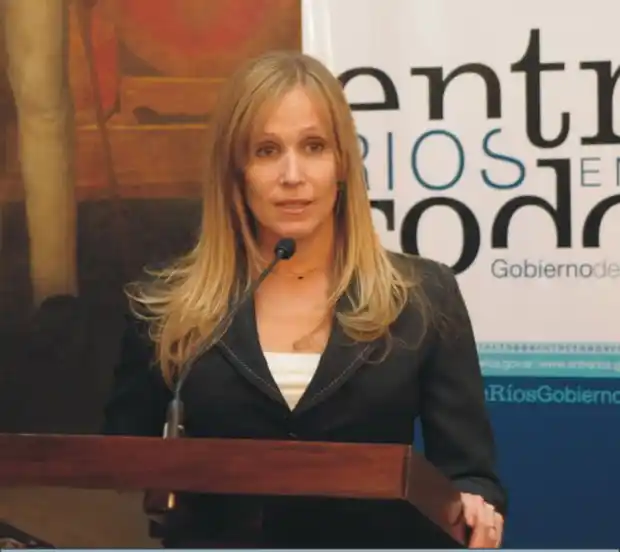 Urdinarrain: visita del Instituto Becario