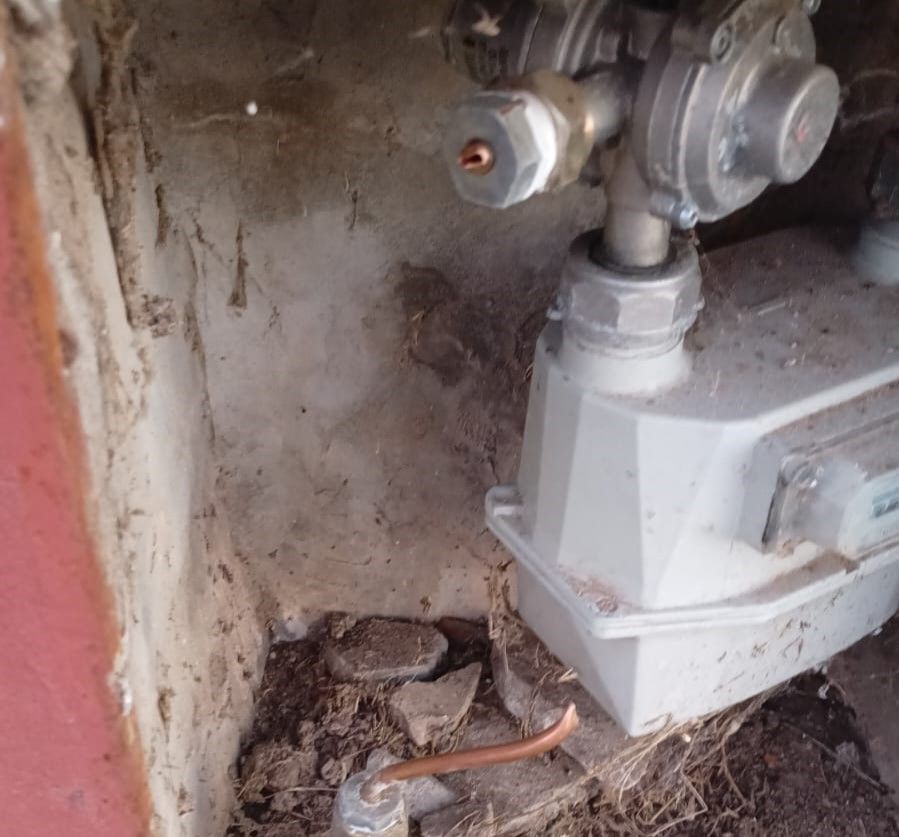 Vecinos reportaron un nuevo robo de cobre en su barrio.