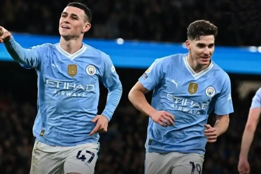 El City de Guardiola goleó al Aston Villa, que no tuvo al Dibu Martínez por un cuadro gripal