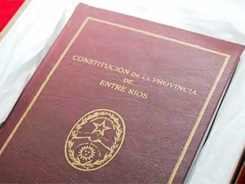 ¿Reforma constitucional en Entre Ríos? Un alto costo