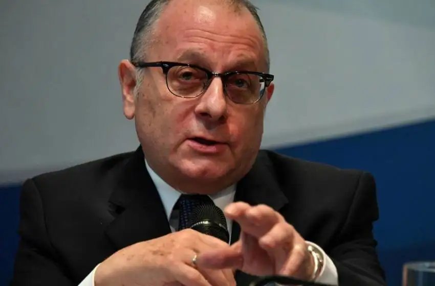 “Es una vergüenza que no tengan el coraje de decir que es una invasión rusa”