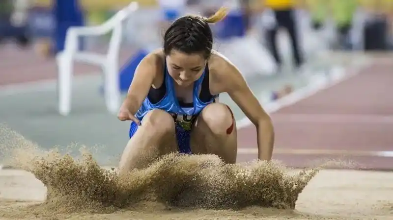 Ibáñez debutó en París y logró un récord personal