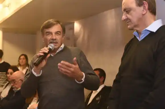 Bazze: "Hacemos la campaña convencidos de la importancia de las elecciones"