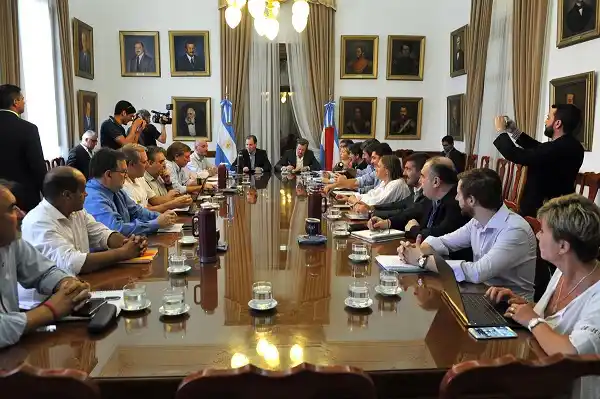 Prevén invertir $850 millones en obras viales en meses próximos  