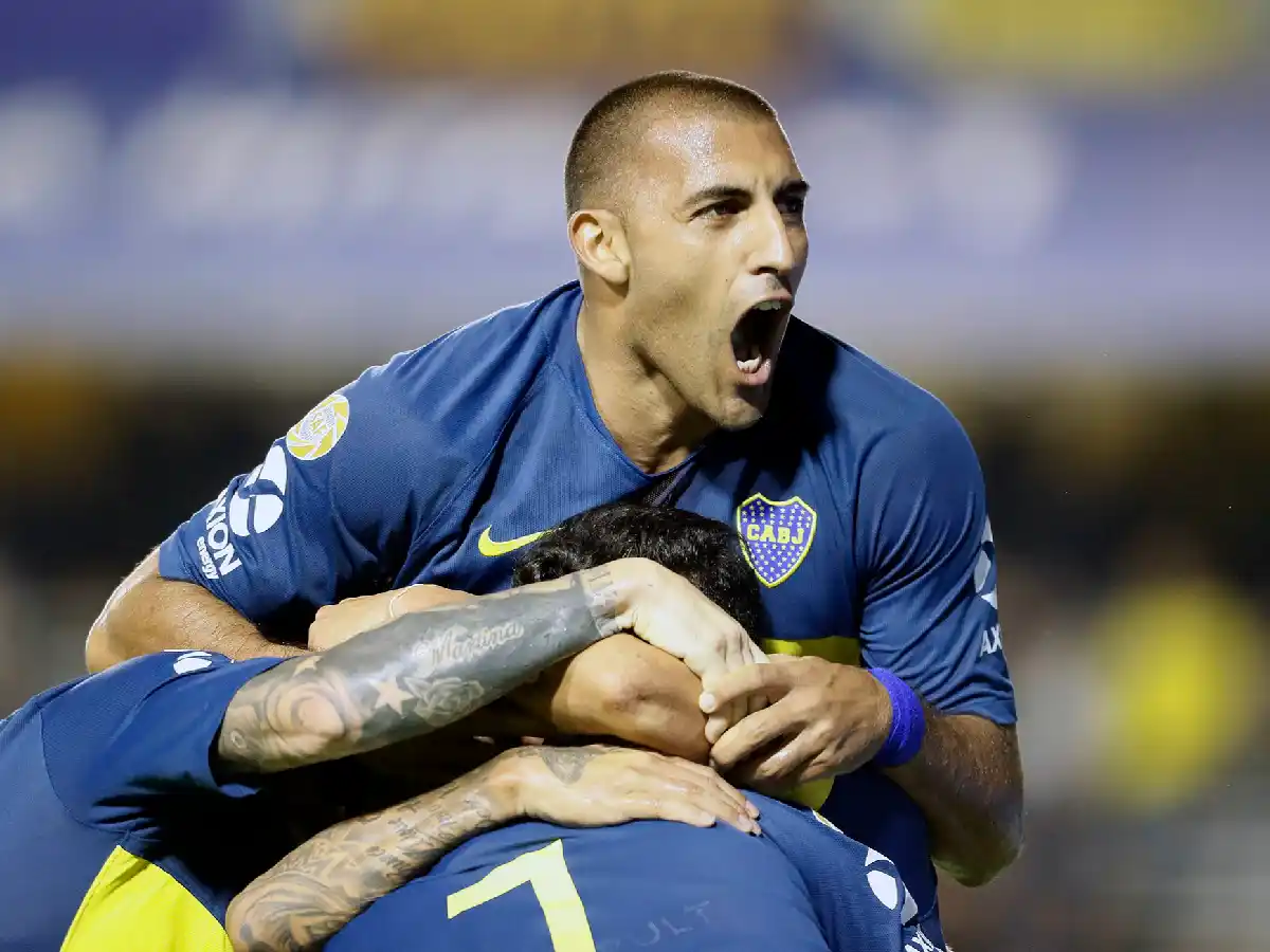 Boca venció a Banfield 