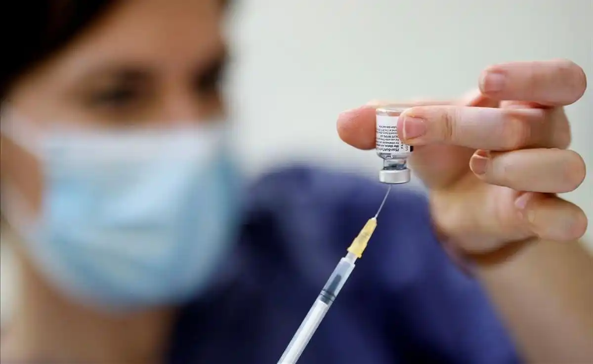 El cronograma nacional de vacunación docente