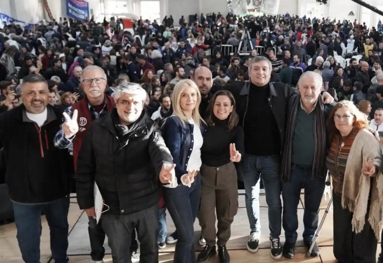 Plenario del PJ en Baradero: con críticas a Guzmán, Máximo Kirchner sostuvo “cuando cometemos errores, se pagan”