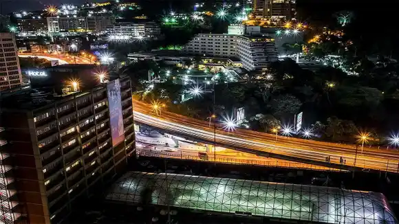 LAS MERCEDES: la burbuja donde la riqueza de unos cuantos golpea a los más pobres