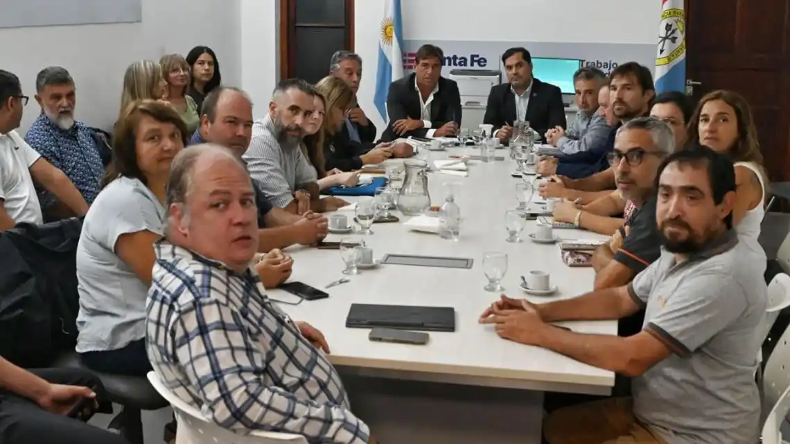 Las autoridades destacaron el esfuerzo que hace el Gobierno de Santa Fe para el sostenimiento del sistema de salud.