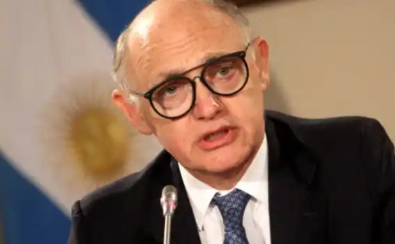 Pacto con Irán: la carta para Interpol que complica a Timerman