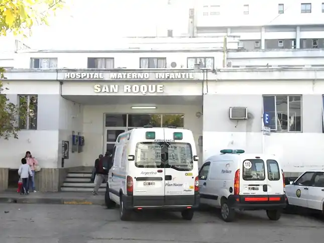 Una joven fue internada tras practicarse un "aborto casero"