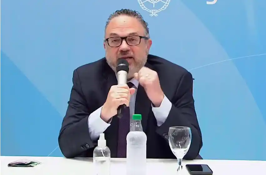 Kulfas dijo que “la inflación no se pelea sólo con controles de precios”