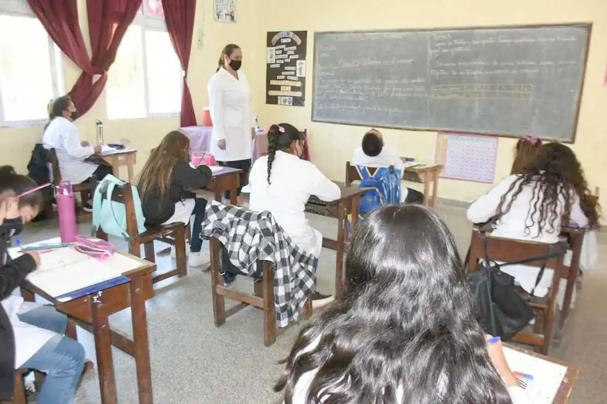 Con absoluta normalidad rige la extensión 
horaria en 241 escuelas primarias