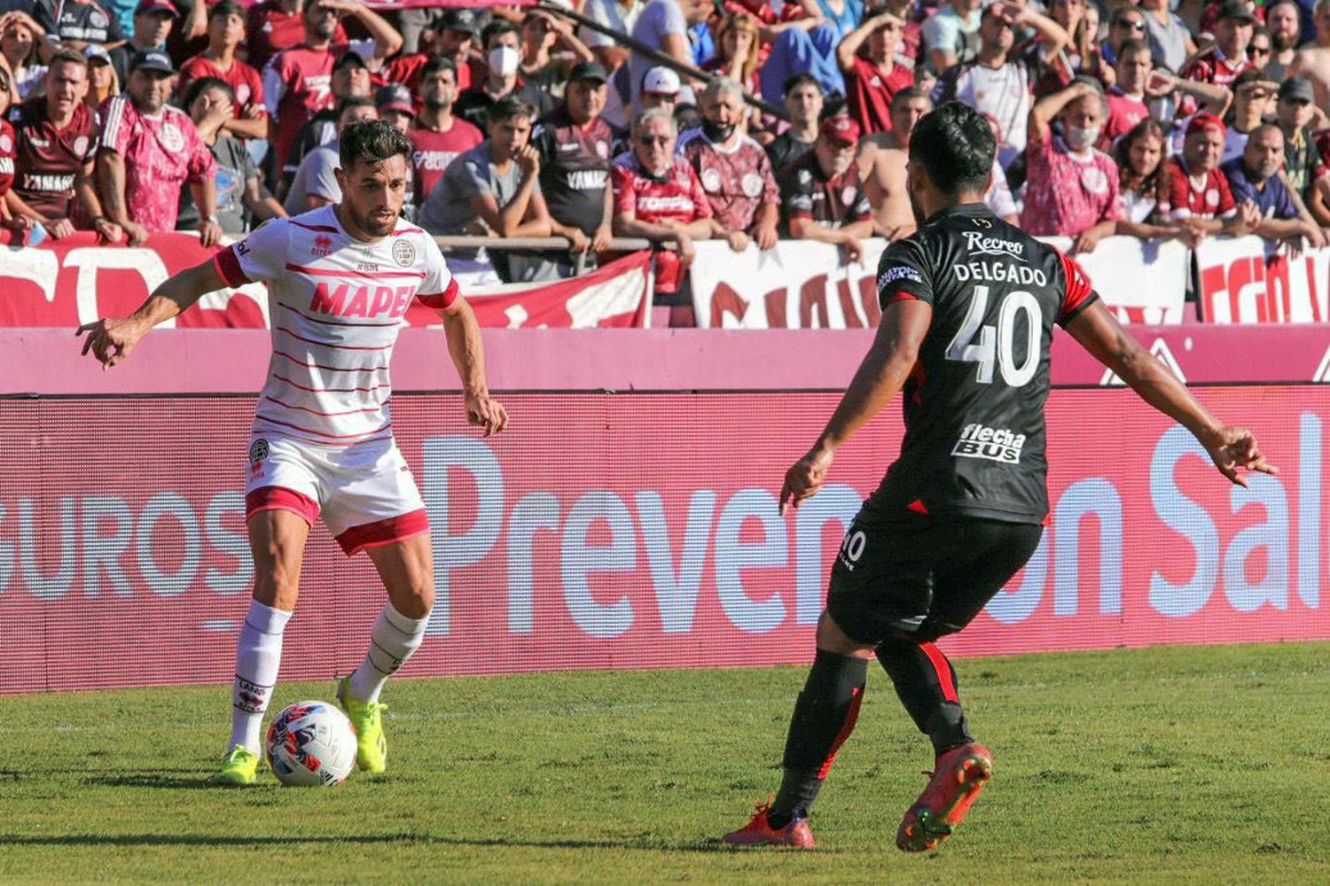 Lanús y Colón igualaron en el Sur
