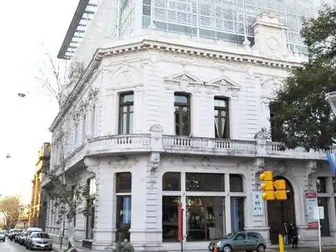 Servicio gratuito de gestión de búsquedas laborales