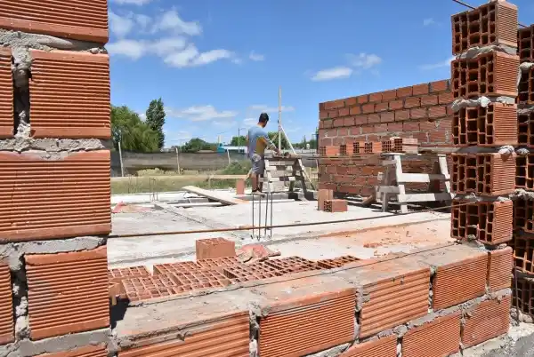 Importantes avances en la construcción del CAPS San Cayetano