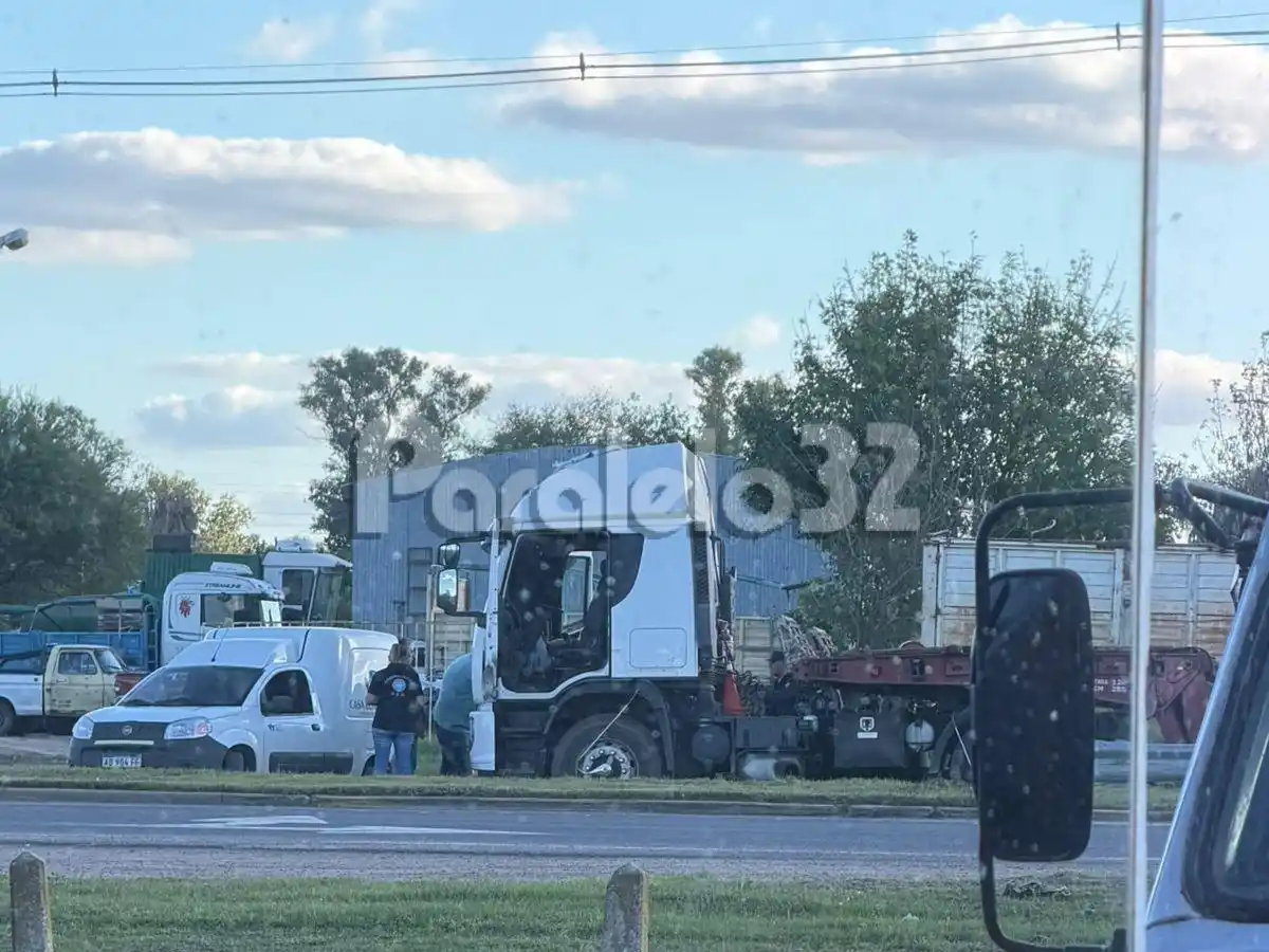 Investigan la muerte de un hombre oriundo de Ramírez hallado dentro de su camión en Ruta 12