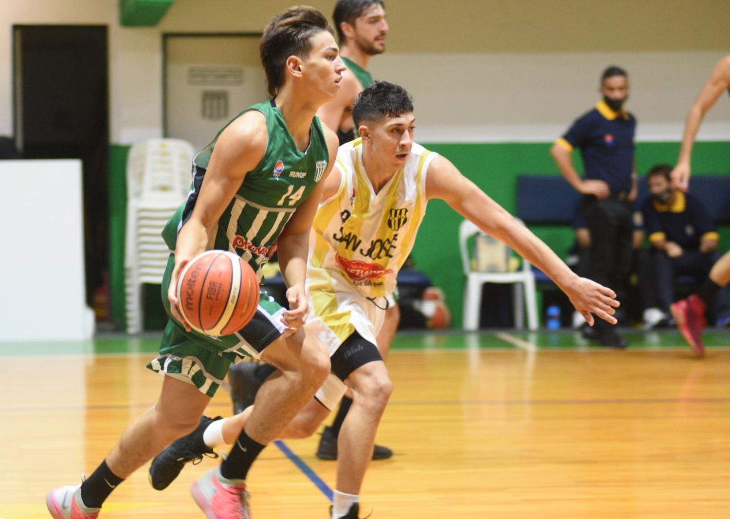 Racing busca seguir de racha recibiendo a Ferro de Concordia