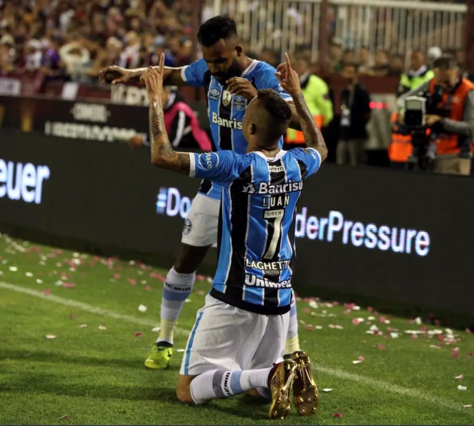 Gremio derrotó a Lanús y es el campeón de la Copa Libertadores