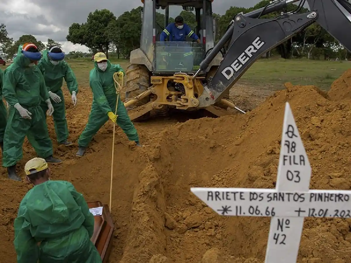 Brasil: fiscal general abre investigación preliminar contra Bolsonaro y el ministro de Salud